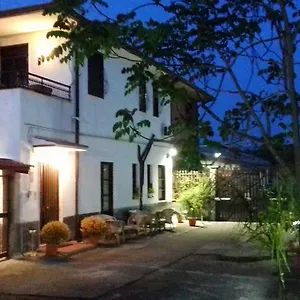 Fontanarossa Airport -private Parking- Bed and breakfast